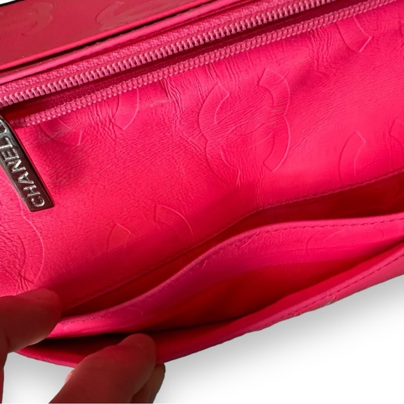 Chanel Lambskin Long Bi-Fold Wallet authentic - Picture 11 of 13